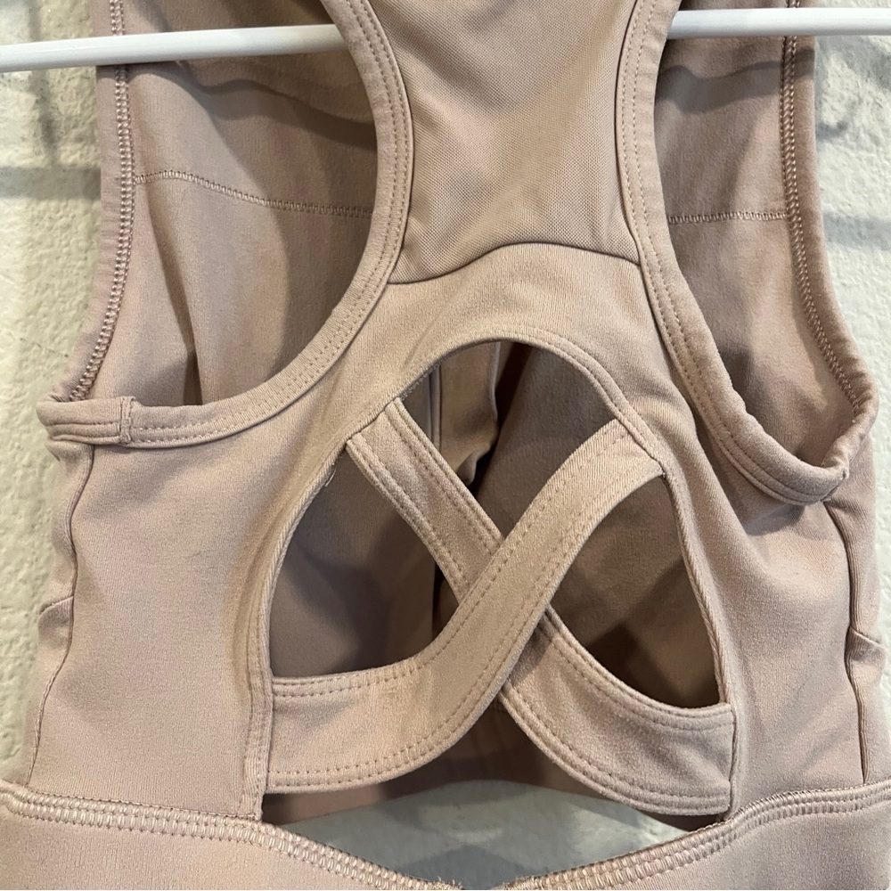 Gym shark light mauve pink sports bra fits like xsmall light padding racer back - Picture 2 of 7